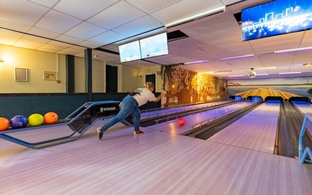 Thatched Villa Near the Beach