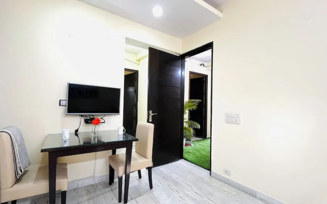Olive Service Apartment Near Artemis Hospital