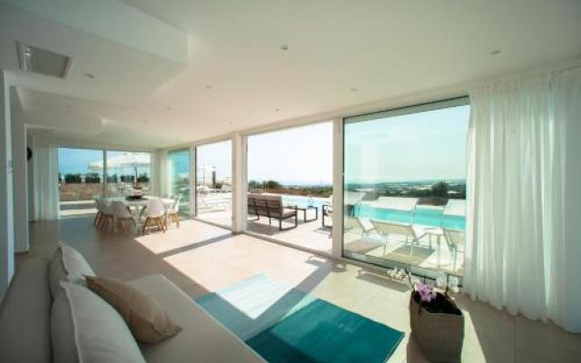 Karat House