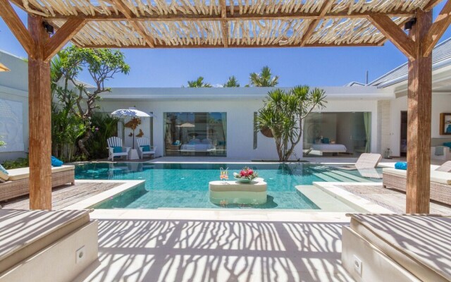 Private Villa in Seminyak 1164