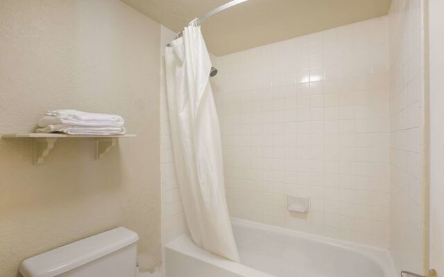 Bhagat Hotels Stone Mountain Atlanta BW Signature Collection