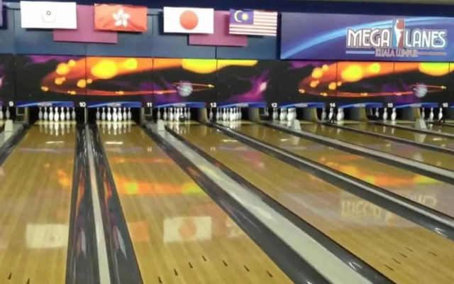 Own Private Jucuzzi POOL inside Sri Petaling Hse