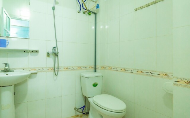 Cat Ba Life Hostel