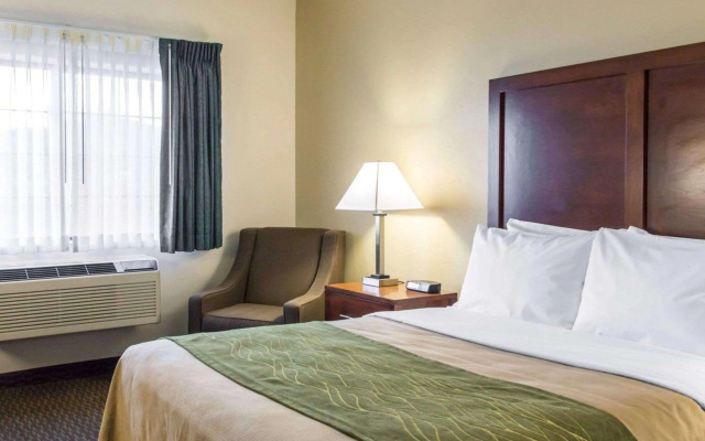 Quality Inn & Suites Vail Valley