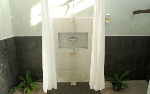 Froggies Divers Lembeh