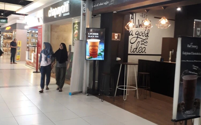 Apartment Kalibata City By Luxury Pro