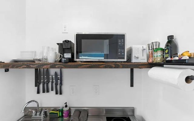 Echo Loft: A Modern Escape