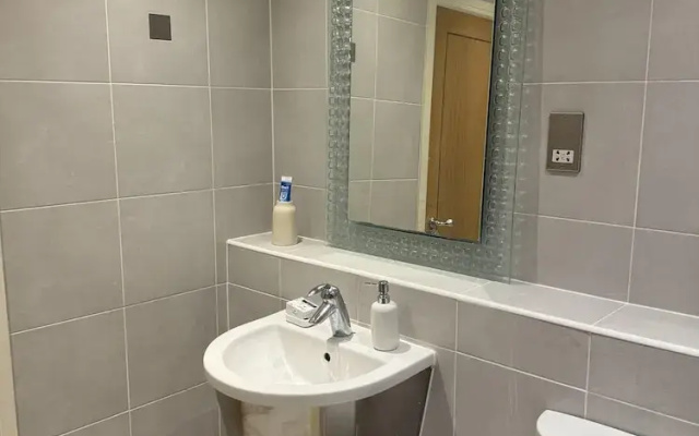 Bute Terrace Apartment - Cardiff City Center