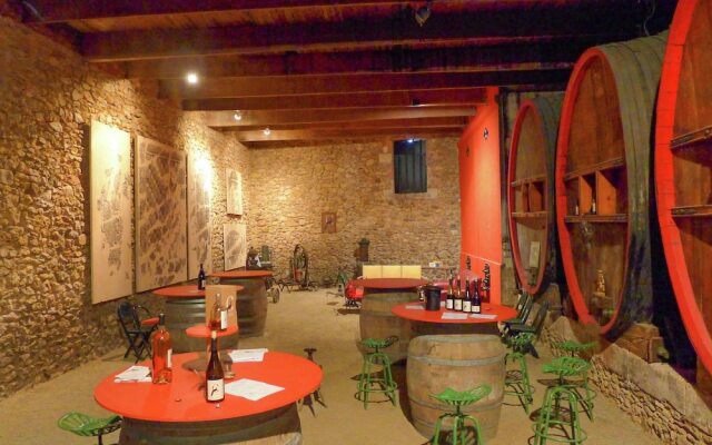 Beautiful Holiday Home in Murviel-les-Beziers with Pool