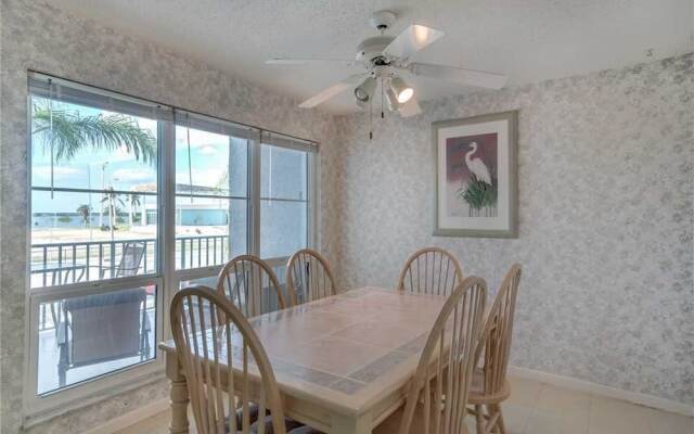 Madeira Beach Yacht Club 323E - Two Bedroom Condo