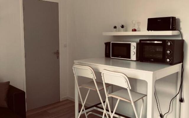 Rouen Les Chartreux Au Calme