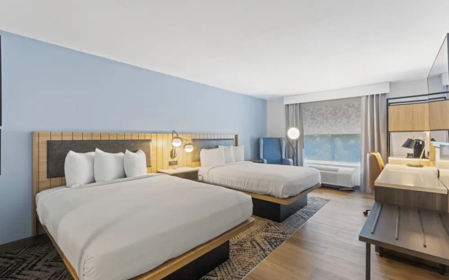 Country Inn &amp; Suites by Radisson, Savannah Airport, GA
