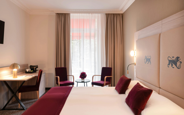 St Gotthard Hotel - Image 3