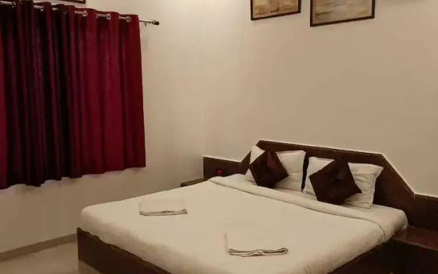 Emerald Villa