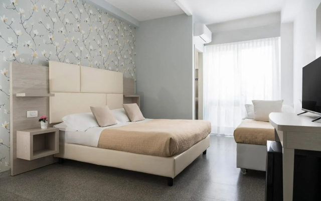 Hotel Corona