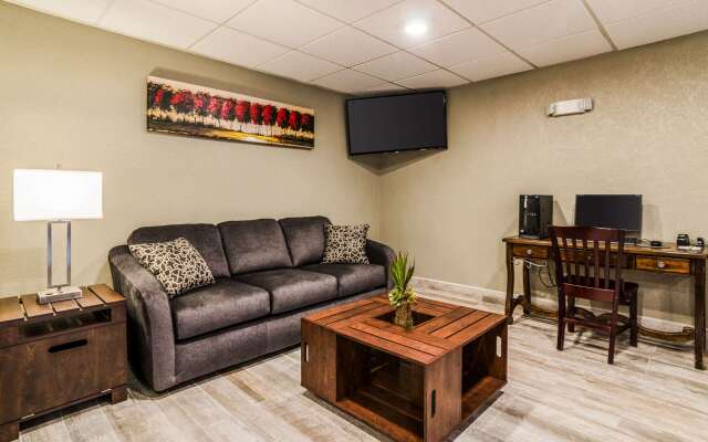 Quality Inn & Suites Winfield