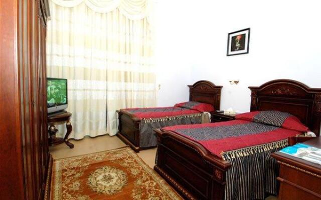 Ramee Suites 3 Apt
