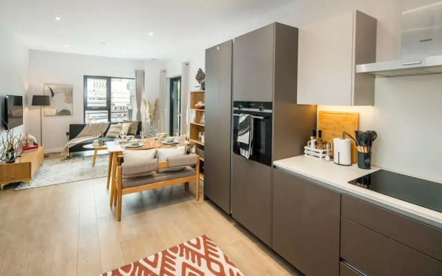 16 Minutes Walk To London Eye/shard View & Balcony