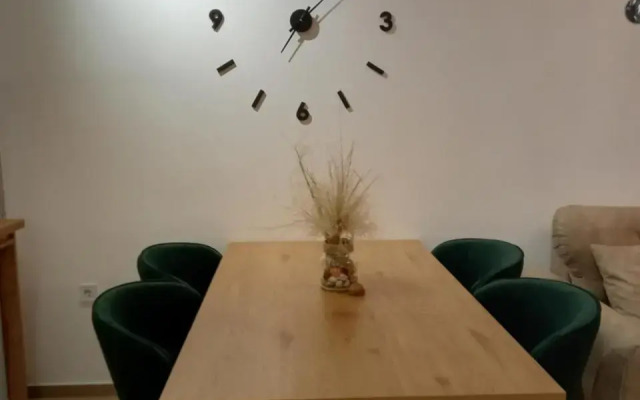 Solaris Apartments and Rooms