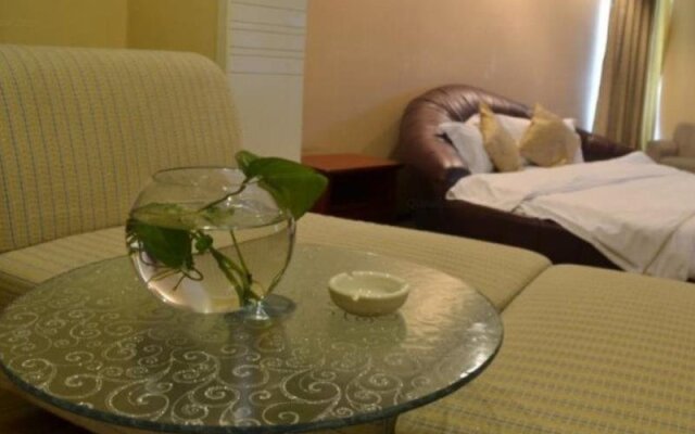 Super 8 Hotel Yazhong - Urumqi