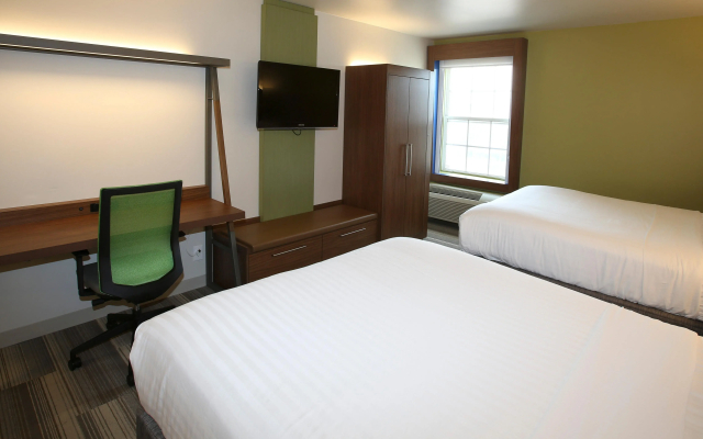 Holiday Inn Express Hotel & Suites Phoenix-Airport by IHG