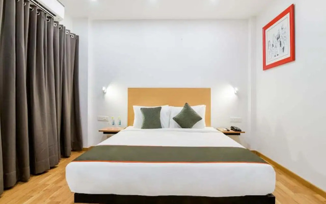 Hotel Saffron Gold