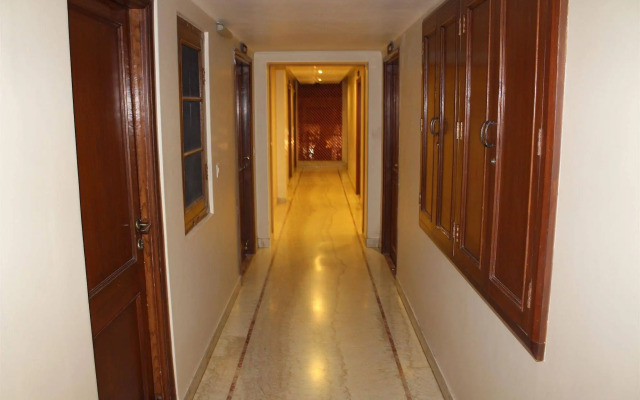 Hotel H R Palace