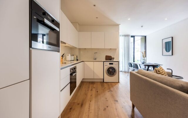 Glengariff Luxury Suites by Totalstay