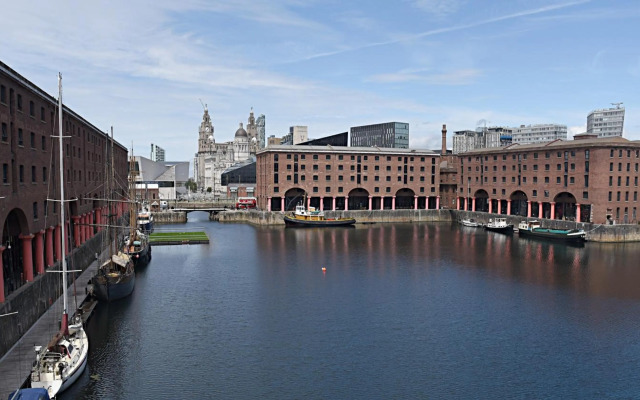Holiday Inn Express Albert Dock by IHG