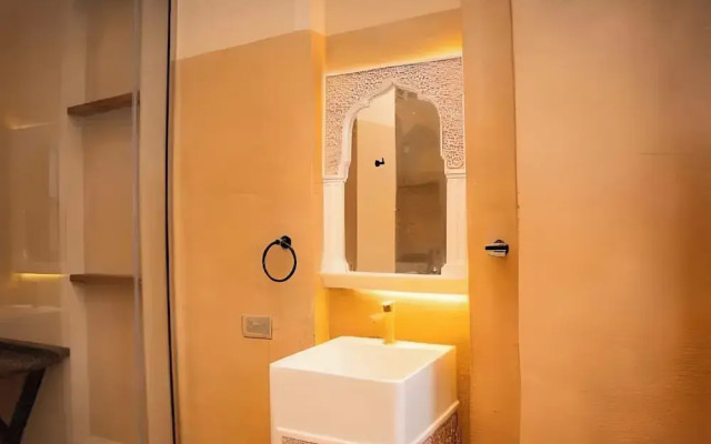 Bait Al Muallem by Nomad Inn