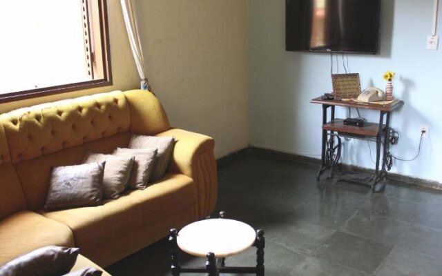 Hostel Moreira
