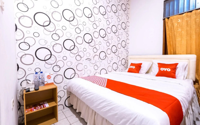 OYO 1421 Kasmaran Guest House Syariah