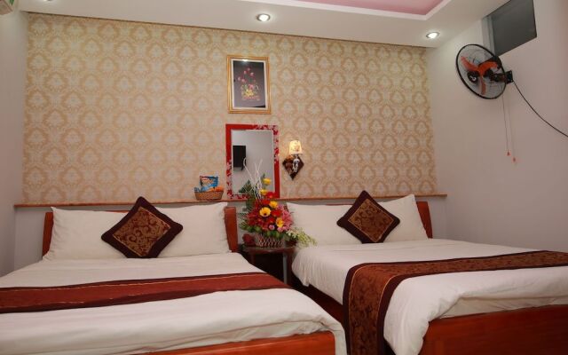 Cong Thuong Hotel