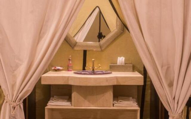 Luxury Desert Camp Amanar