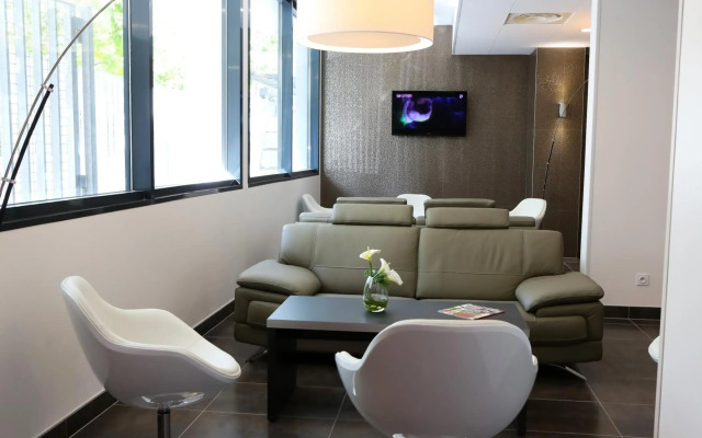 All Suites Appart Hôtel Orly Rungis