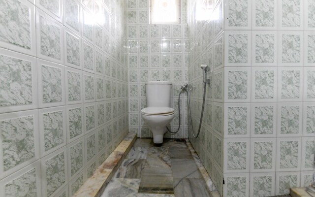 OYO 11328 Hotel Chandrika Residency