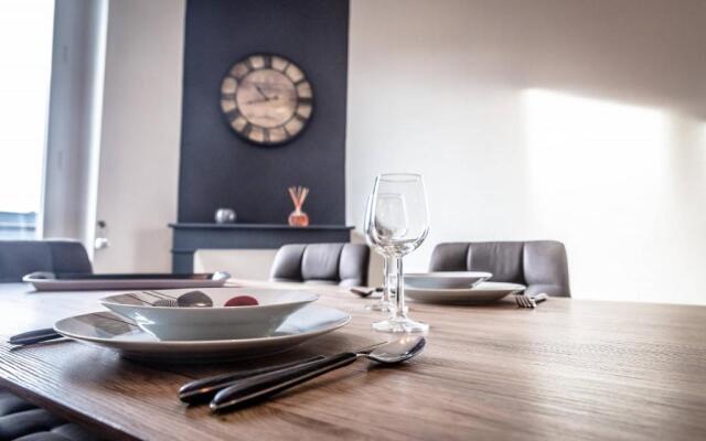 POMPIDOU #6 - Esprit maison de famille - 3 suites