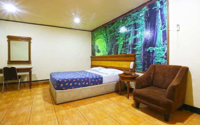 King Stone Hotel