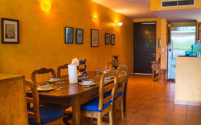 Bosque De Los Aluxes 304 1 Bedroom Condo