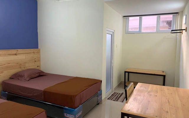 OYO 2203 Wira Residence