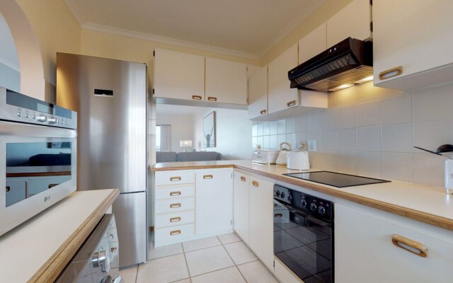Blouberg Bliss - Beach Condo