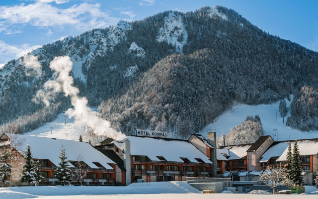 Hotel Kompas