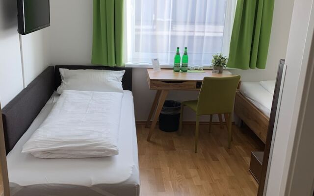 A3 Hotel