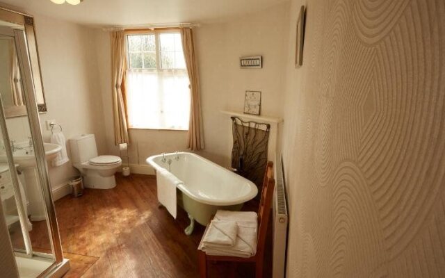 Lower Drayton Farm B&B