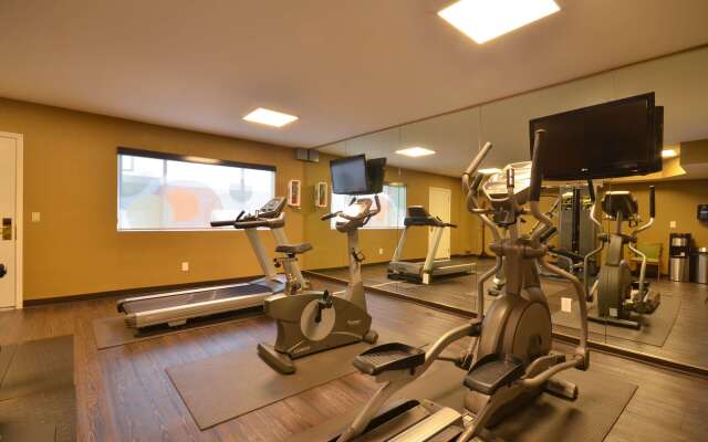 Best Western The Inn & Suites Pacific Grove