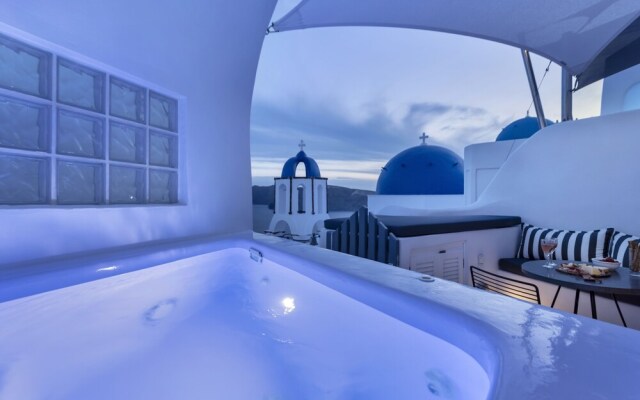 Bluedome Cavehouses by Otium Villas