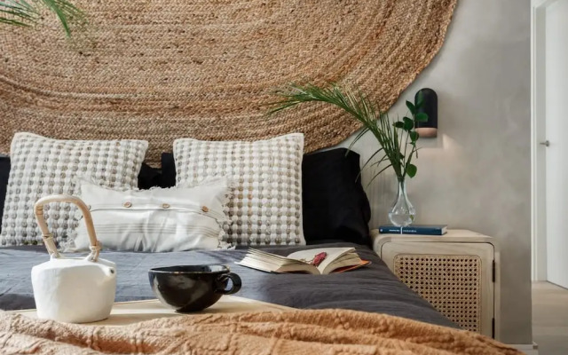 Selong - 2 Bedrooms in Almagro