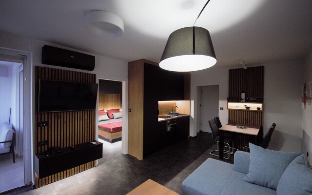 Jazine Lux Apartments