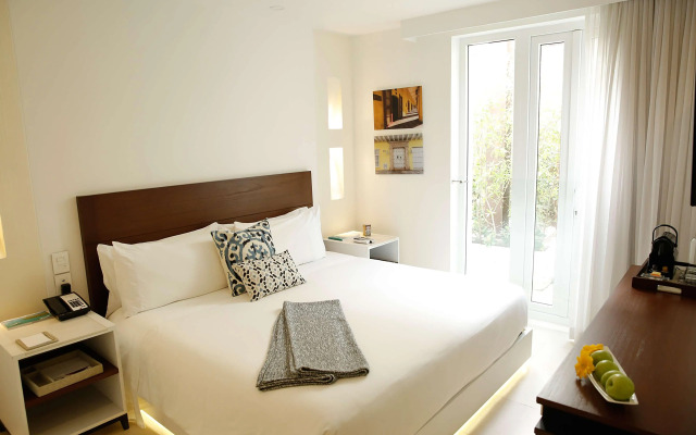 Nacar Hotel Cartagena, Curio Collection by Hilton