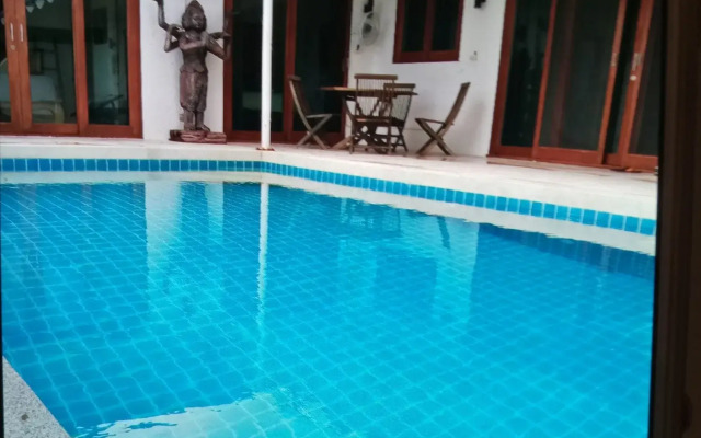 Bluecoconut Resort